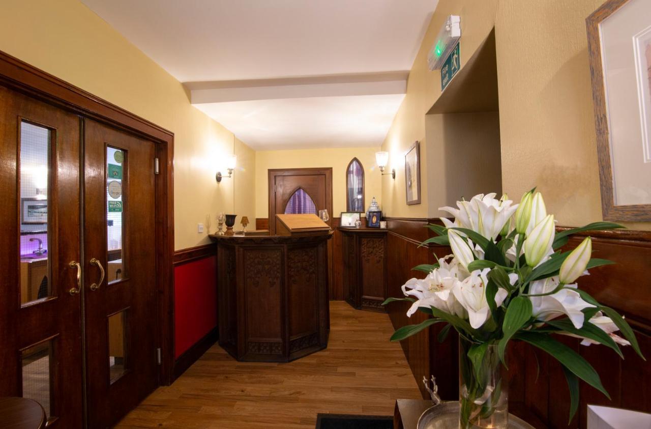 The Auld Kirk Bed and Breakfast Ballater Eksteriør billede